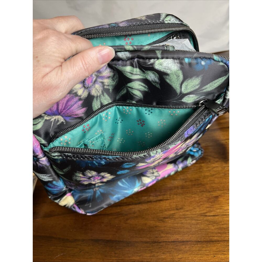 NWT Lug Ranger Crossbody Bag Black Floral Bloom Pattern Matching Rodeo Wallet - Picture 9 of 15